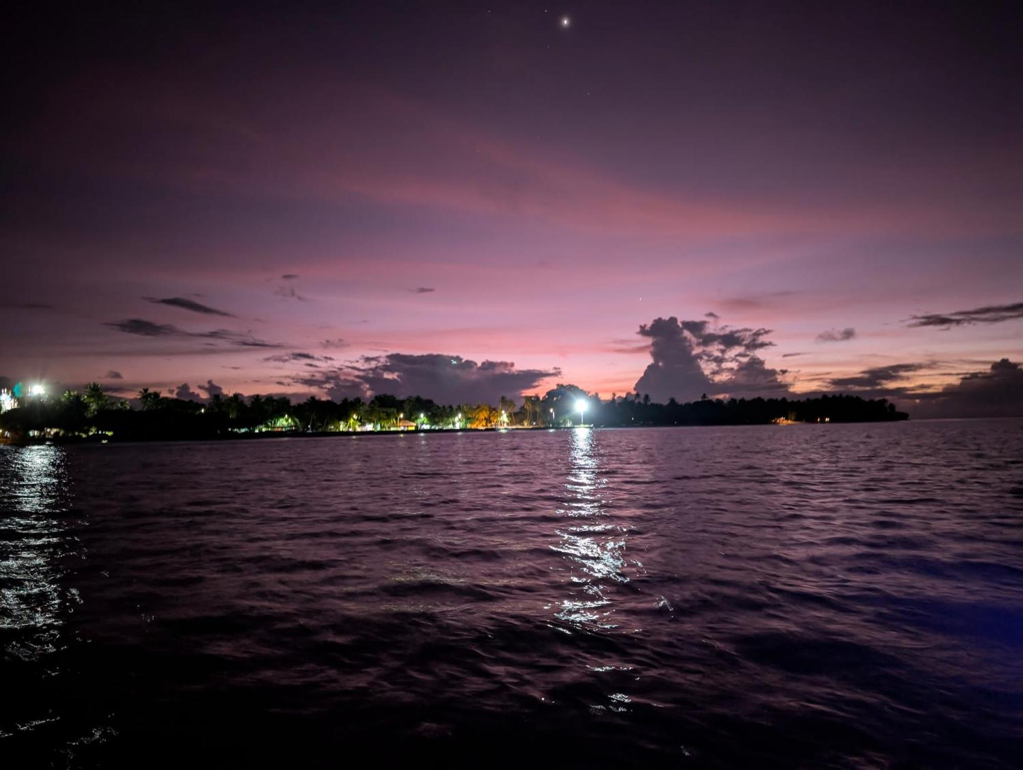 Sunny Breeze View Hotel Hangnaameedhoo Eksteriør billede